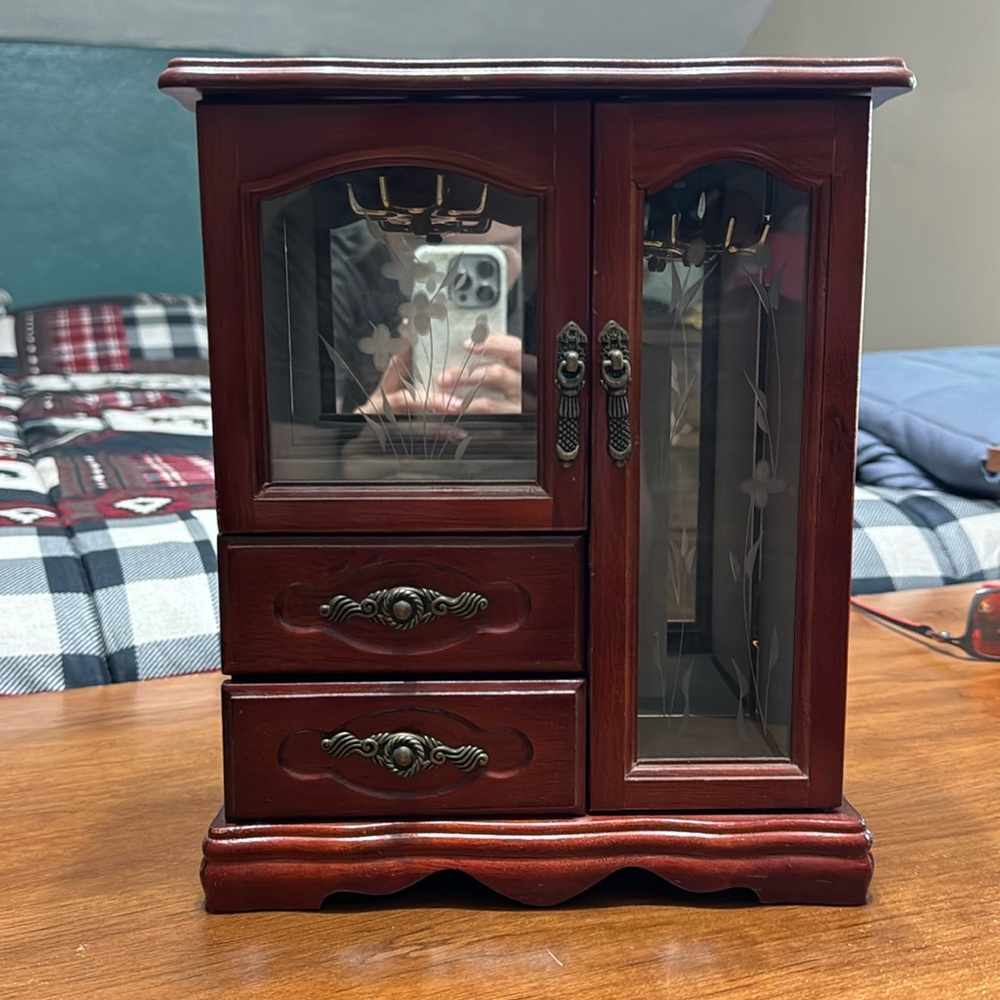 Jewelry Box